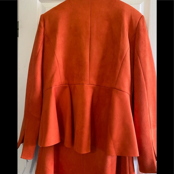 Moshita Couture 2pc Orange skirt set - Picture 5 of 11